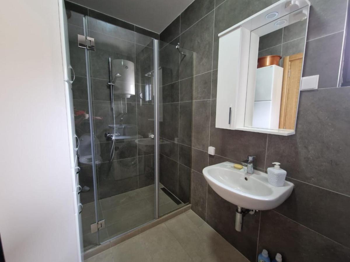 Your Second Home In Podgorica Exteriör bild